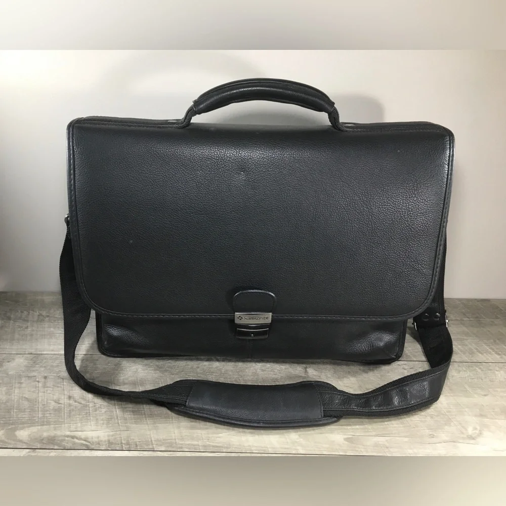 Samsonite Black Leather Briefcase Business Laptop Computer Shoulder Flapover Bag